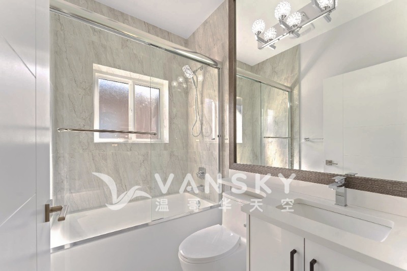 260112173112_6080 VICTORIA DRIVE  BATH ROOM SENCOND FLOOR_副本.jpg